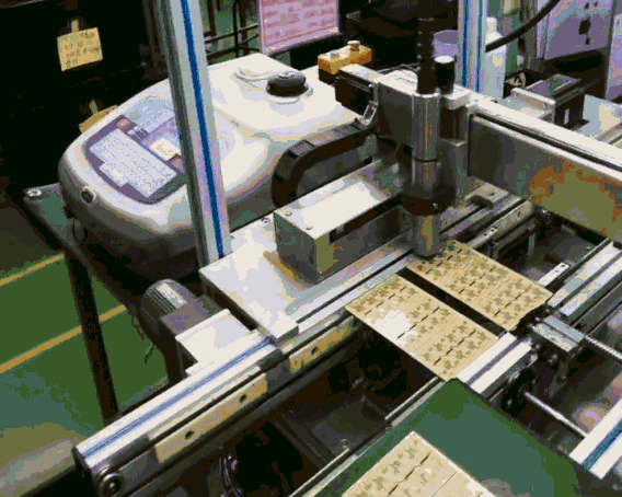 噴碼機(jī)噴印過程中噴頭該如何放置?