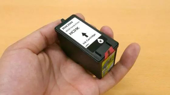 全球最小巧手持式噴碼機(jī),RICOH開箱